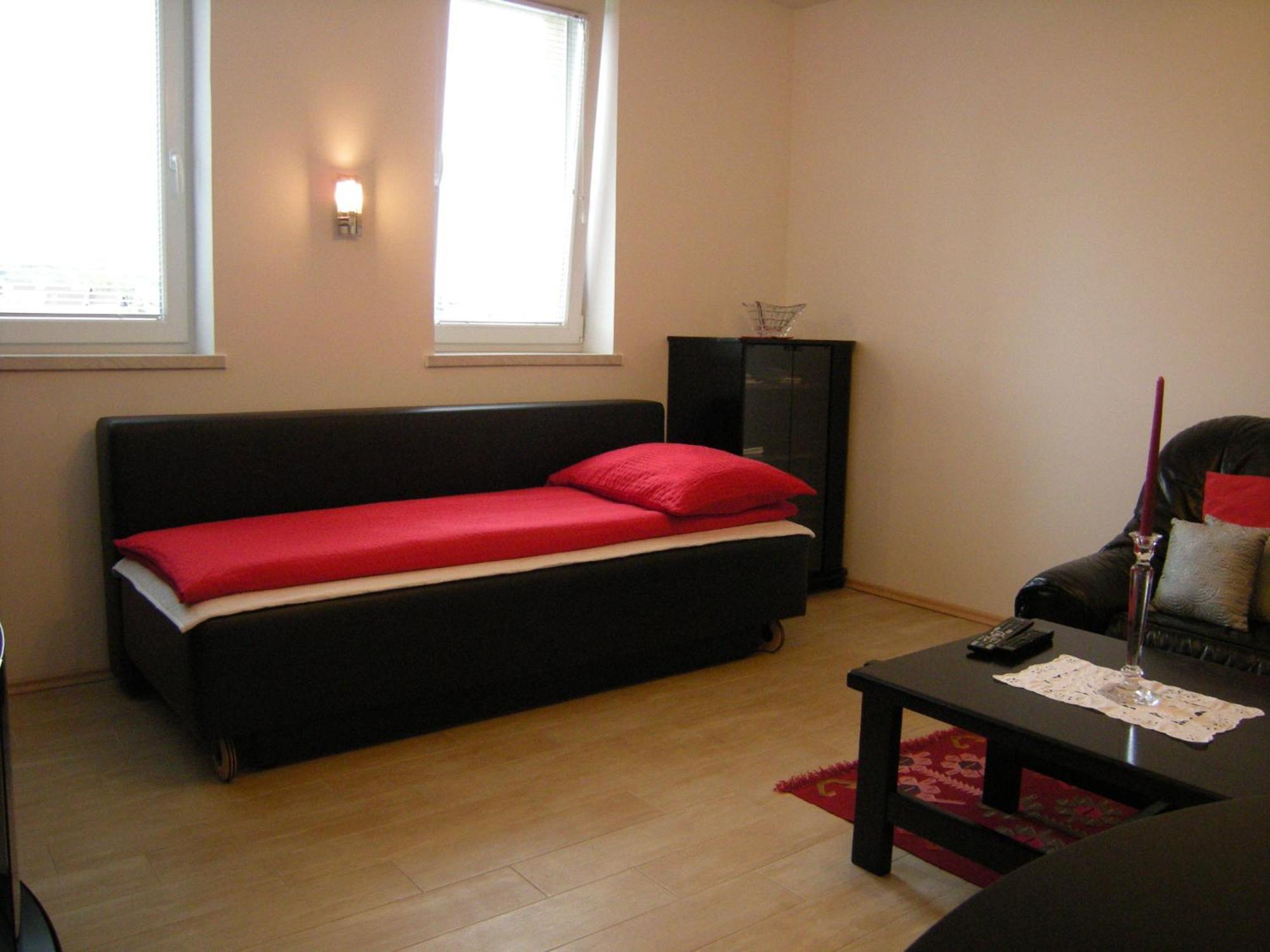 Vila Ema Apartments And Rooms ลูบลิยานา ภายนอก รูปภาพ