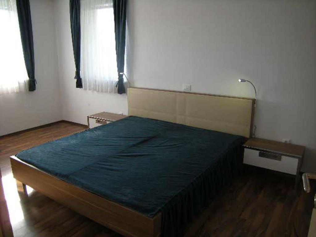 Vila Ema Apartments And Rooms ลูบลิยานา ห้อง รูปภาพ